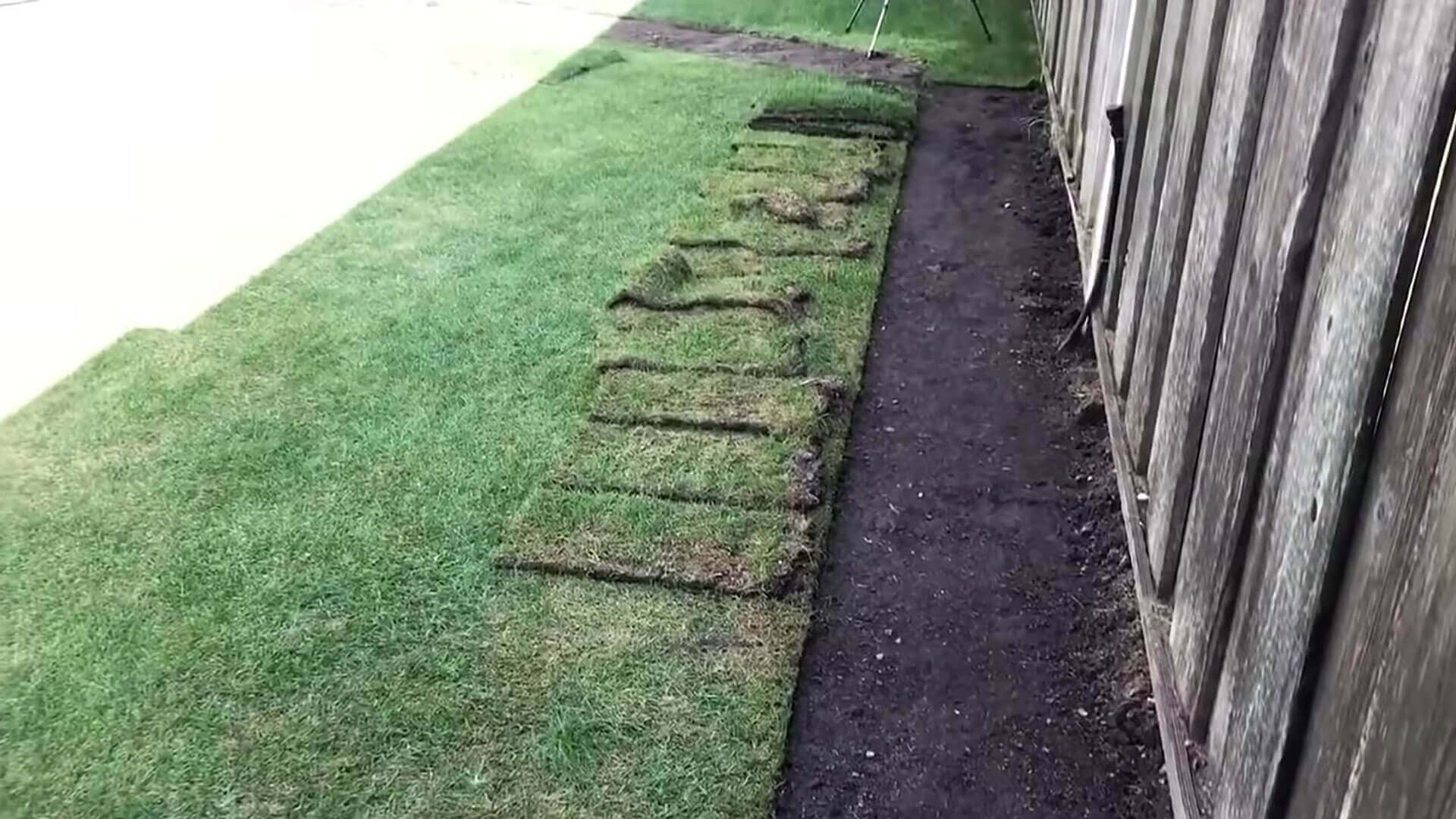 Lawn Edging Straight Line A-Z Landscaping